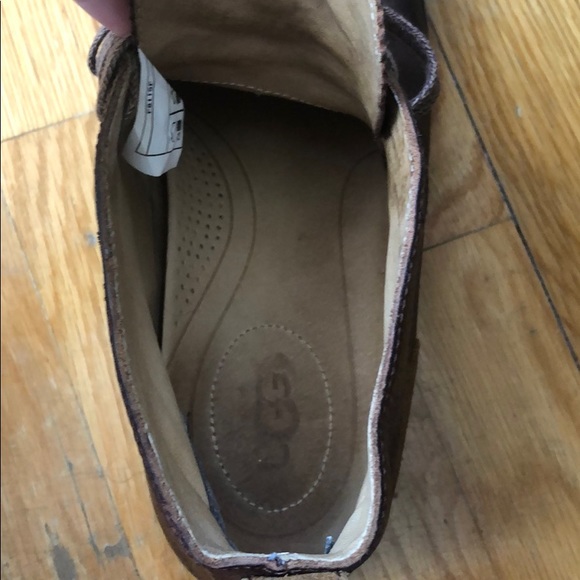 UGG Chukka Boots - Picture 8 of 9
